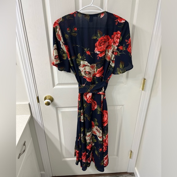 Navy blue floral wrap dress size L - Picture 2 of 3